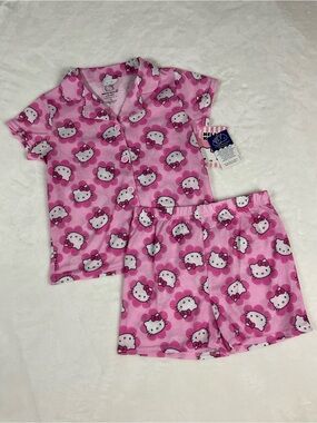 Hello Kitty Girls Two Piece Pajama Set Pink